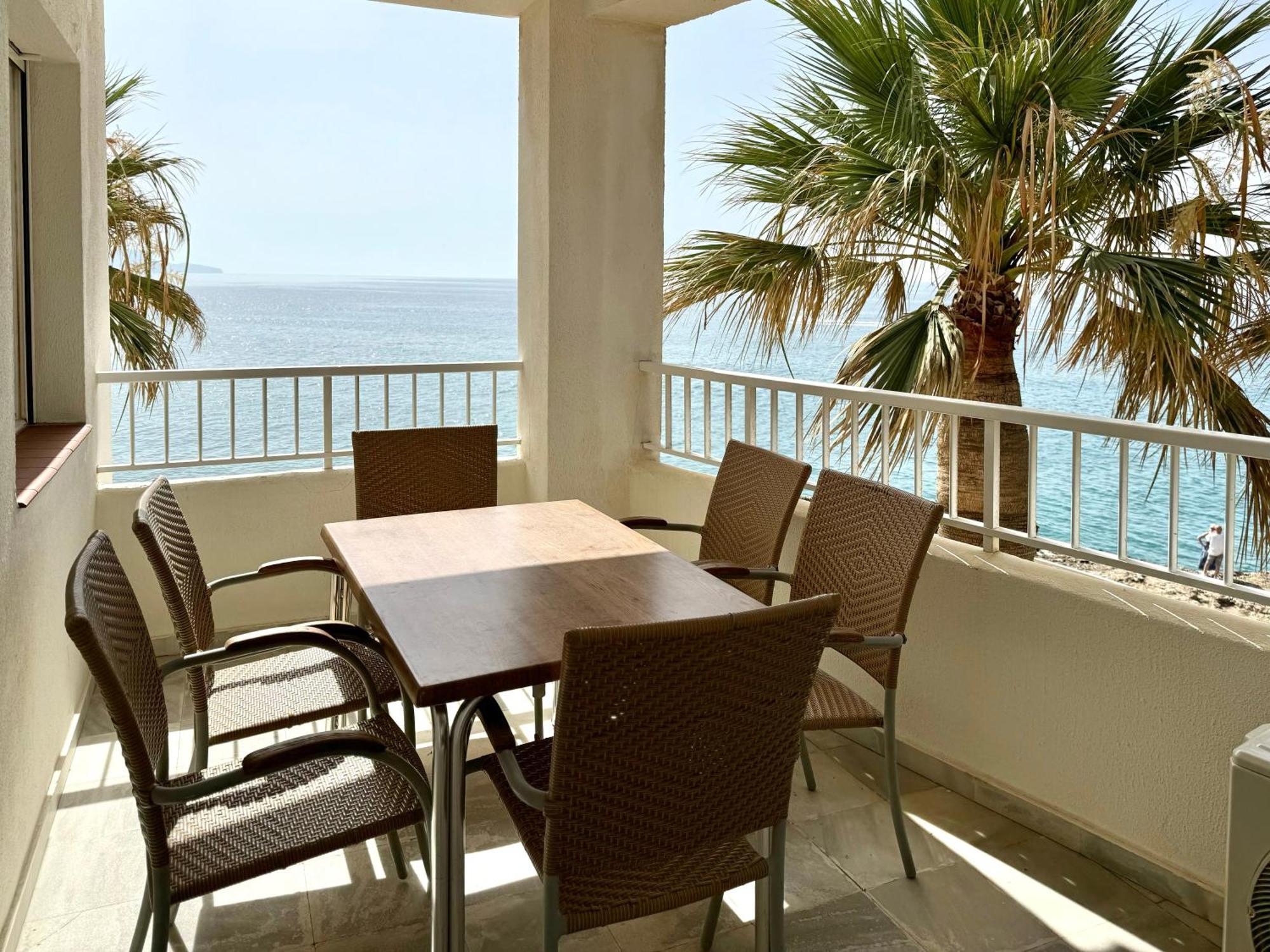 Fuentes De Nerja Apartment Стая снимка
