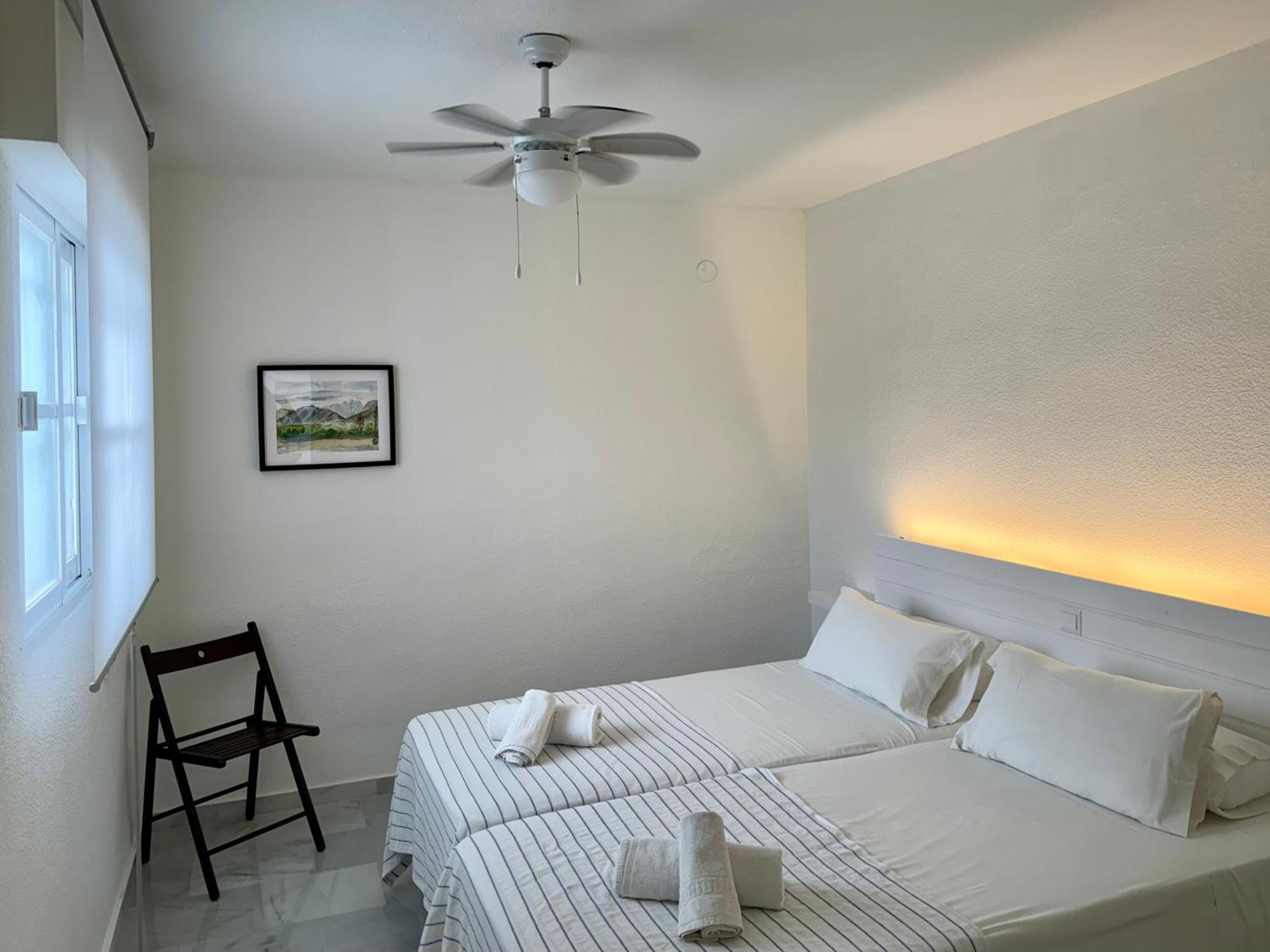 Fuentes De Nerja Apartment Стая снимка