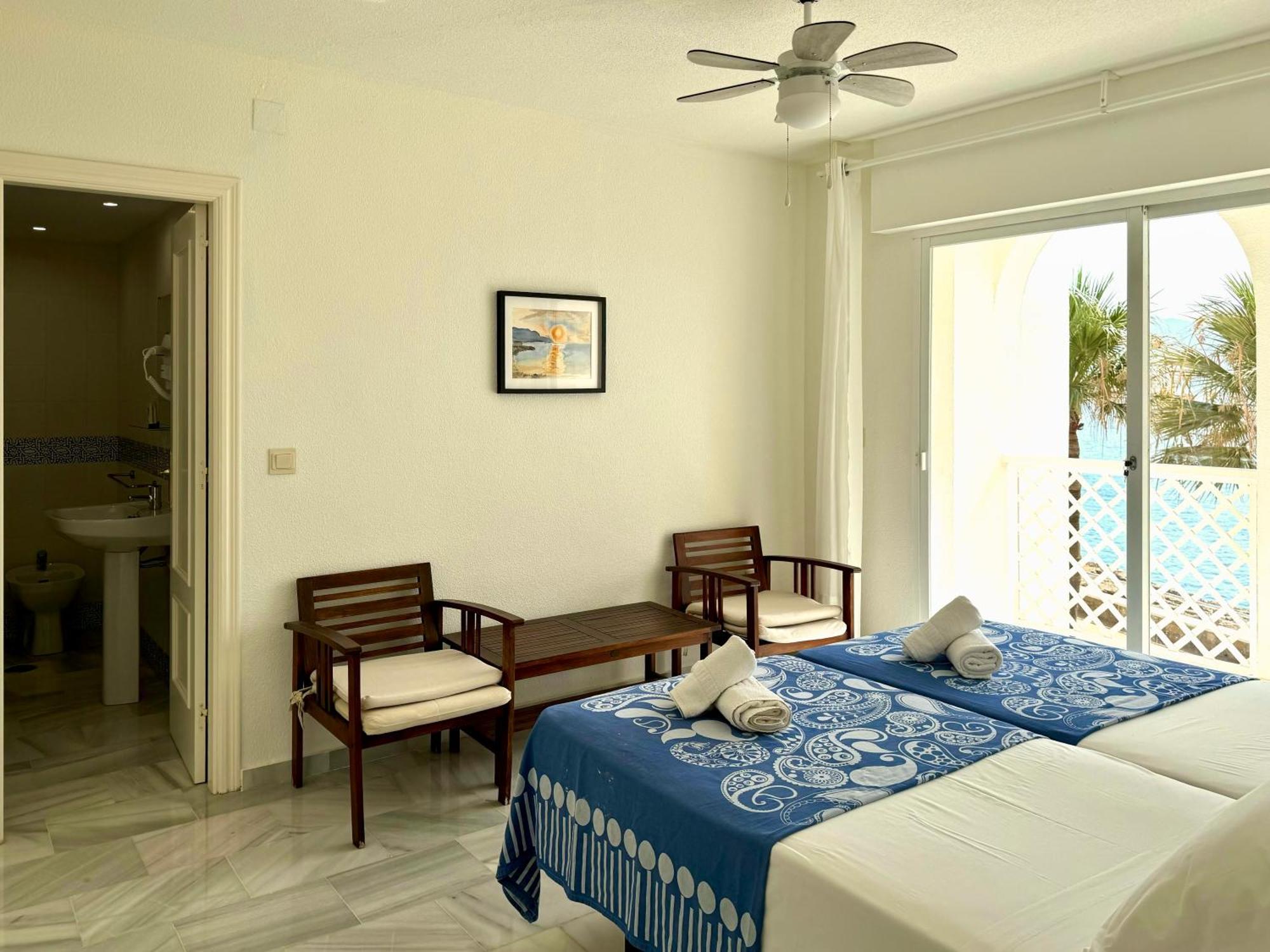 Fuentes De Nerja Apartment Стая снимка